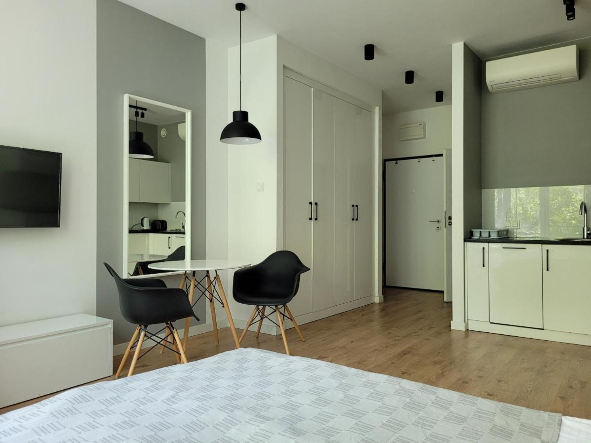 Chopin Apartments Expo ワルシャワ エクステリア 写真